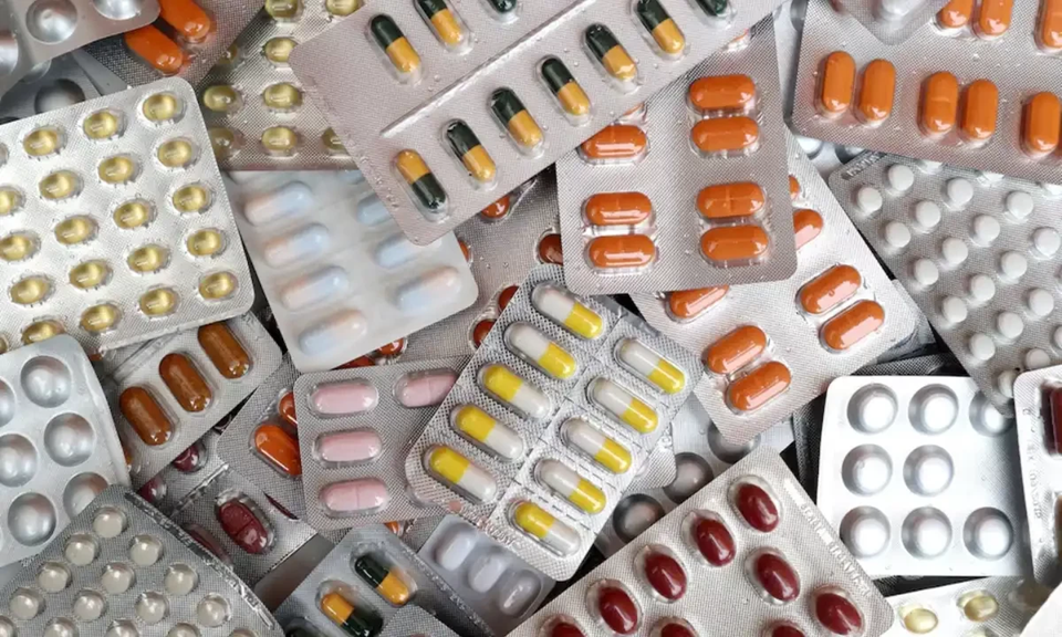 Pakistanis Spend Over Rs. 1 Trillion on Medicines as Prices Jump